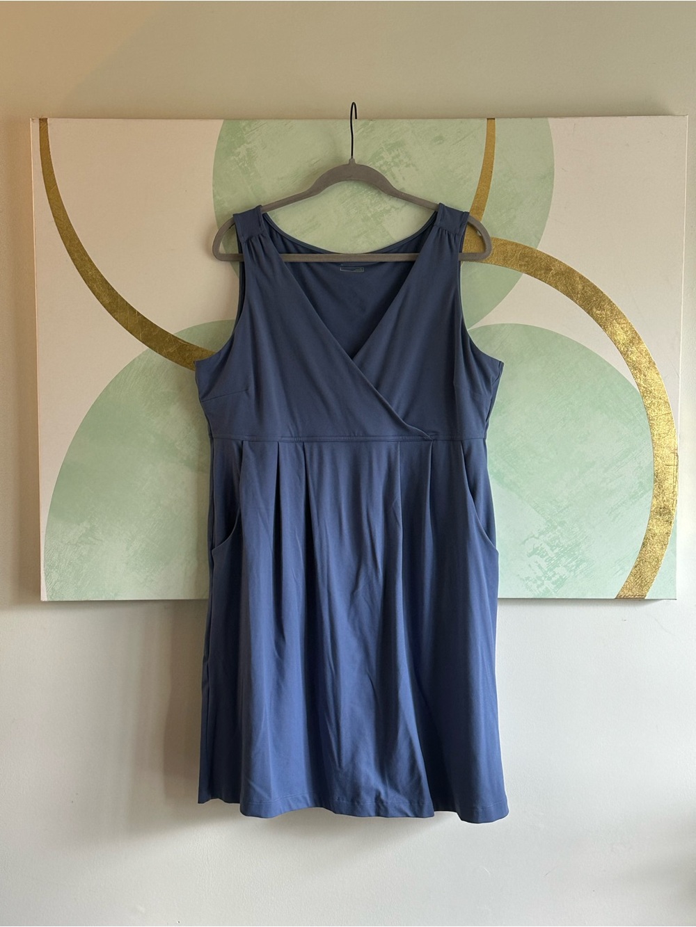Eddie Bauer V-Neck Women’s Dress in Slate Blue